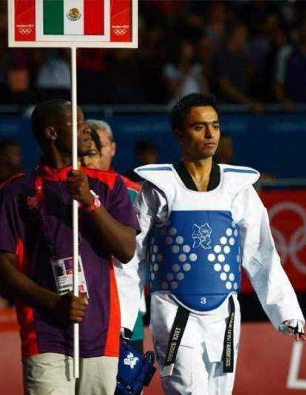 Banner oficial anuncia el Tercer Nacional Abierto de Taekwondo para el 5 de noviembre de 2025.