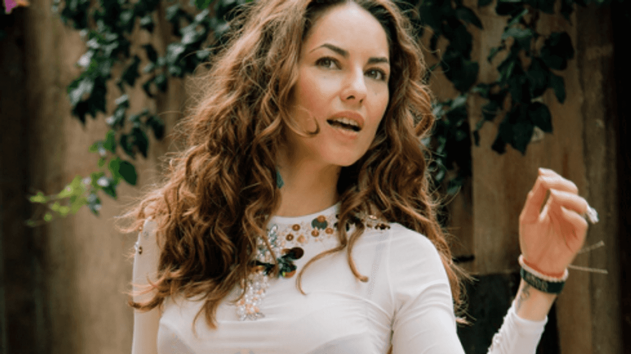 Bárbara Mori aclara rumores sobre su posible unión matrimonial con Fernando Rovzar. AGENCIA MÉXICO.