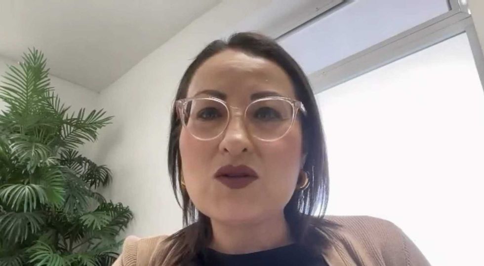 Beatriz Marmolejo Rojas, secretaria de Planeación y Participación Ciudadana, presenta el programa de capacitación para comités comunitarios en Querétaro.