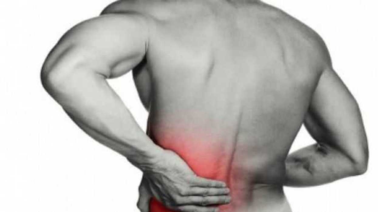 beneficiaran-cirugias-jovenes-problemas-columna-vertebral