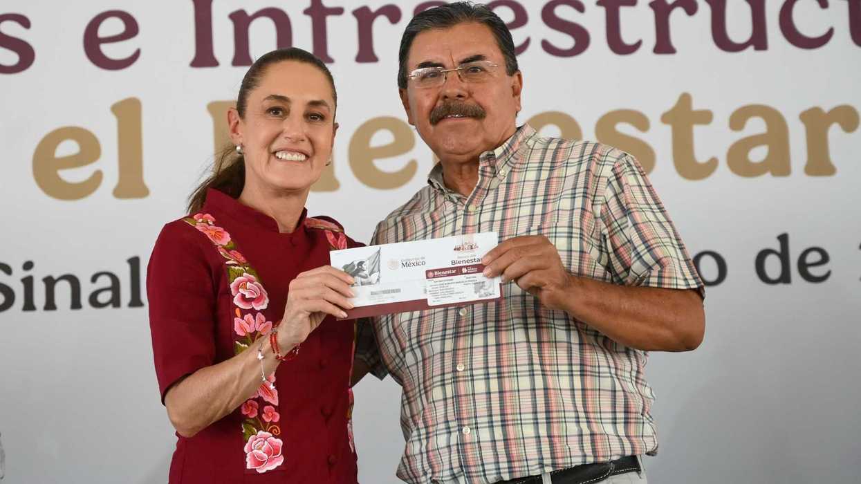 Beneficiaria consulta el calendario de depósitos de las Pensiones y Programas para el Bienestar correspondientes al bimestre julio-agosto de 2026.