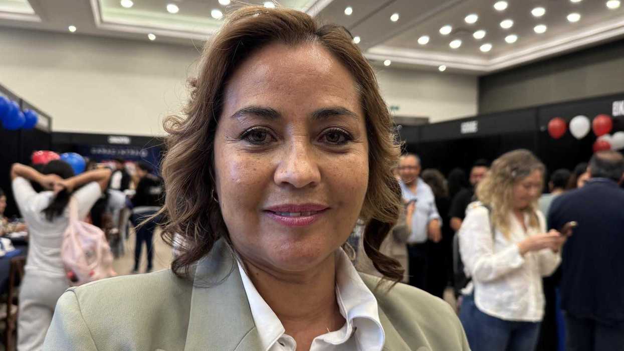 Bibiana Rodríguez Montes, presidenta del Comité Municipal del PAN en San Juan del Río, durante recorrido con militantes