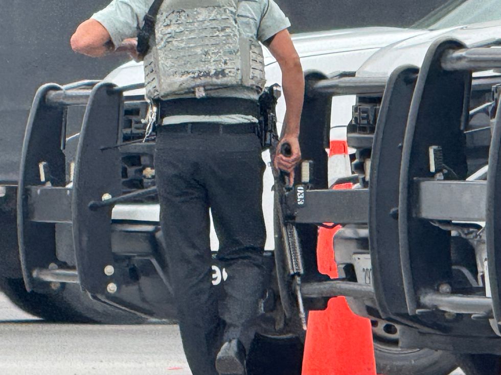 Bloqueos carreteros y quema de veh\u00edculos en Hidalgo tras abatimiento de El Mencho l\u00edder del CJNG