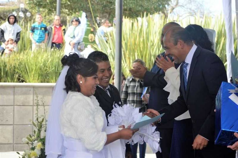 bodas comunitarias de 47 parejas en amealco 6