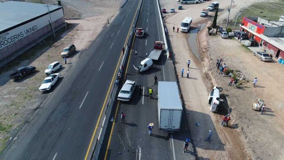 brutal choque en carretera palmillas toluca 6