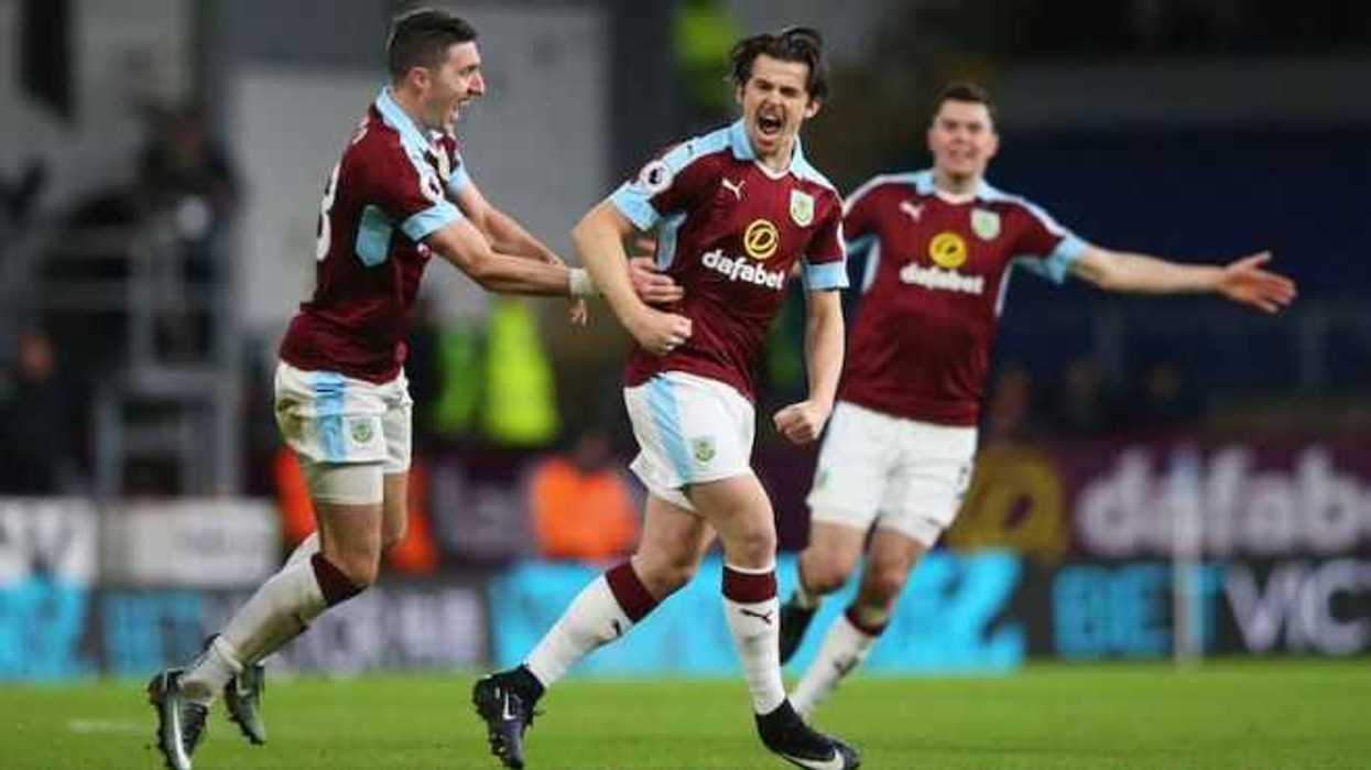 burnley-rescata-empate-ante-el-lider-manchester-city-en-liga-premier