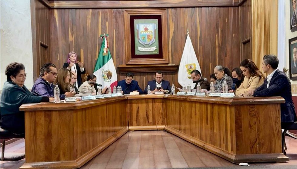 Cabildo aprueba extender concesión relleno sanitario San Juan del Río hasta 2058.