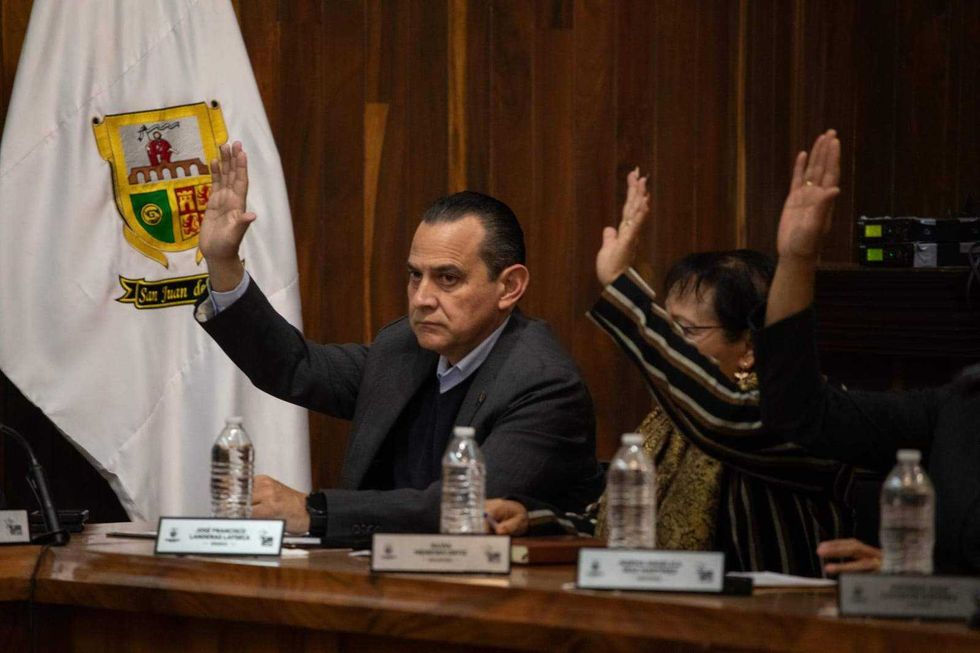 Cabildo rechaza incentivo fiscal 6 millones pesos empresa San Juan del Río.