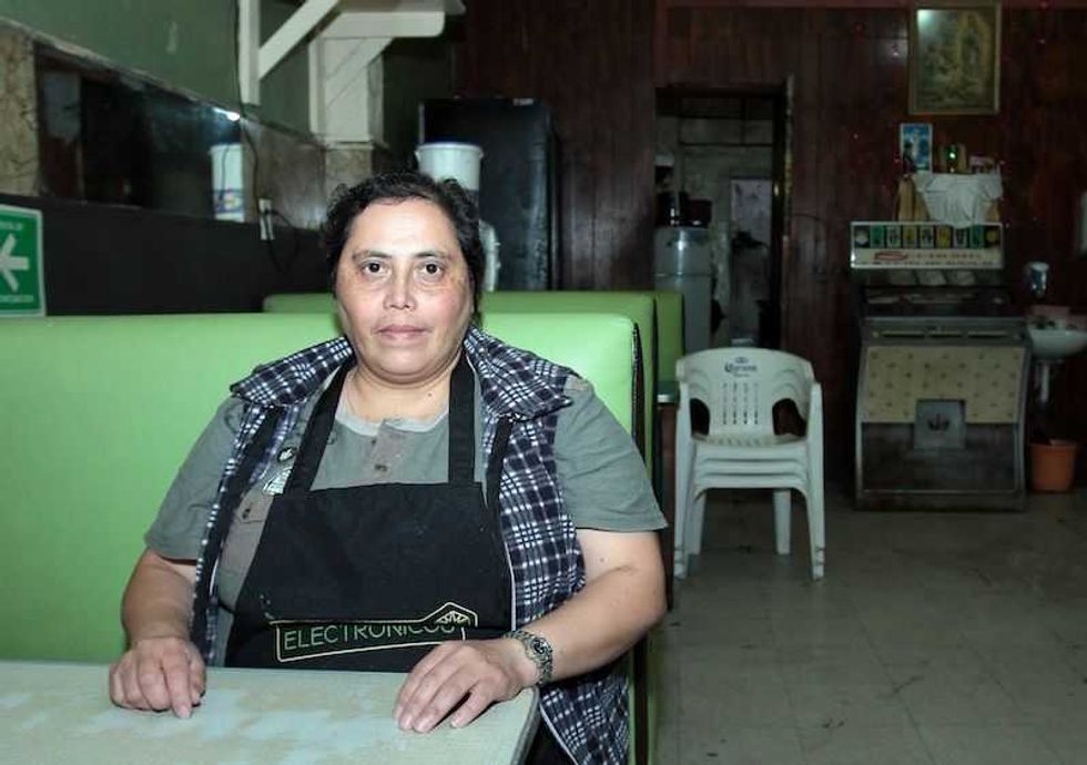 cafe cordoba un establecimiento que lucha por sobrevivir 4