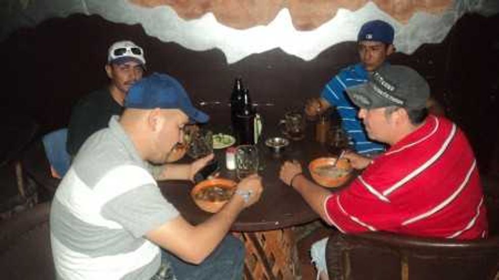 CALDO DE RATA DE CAMPO