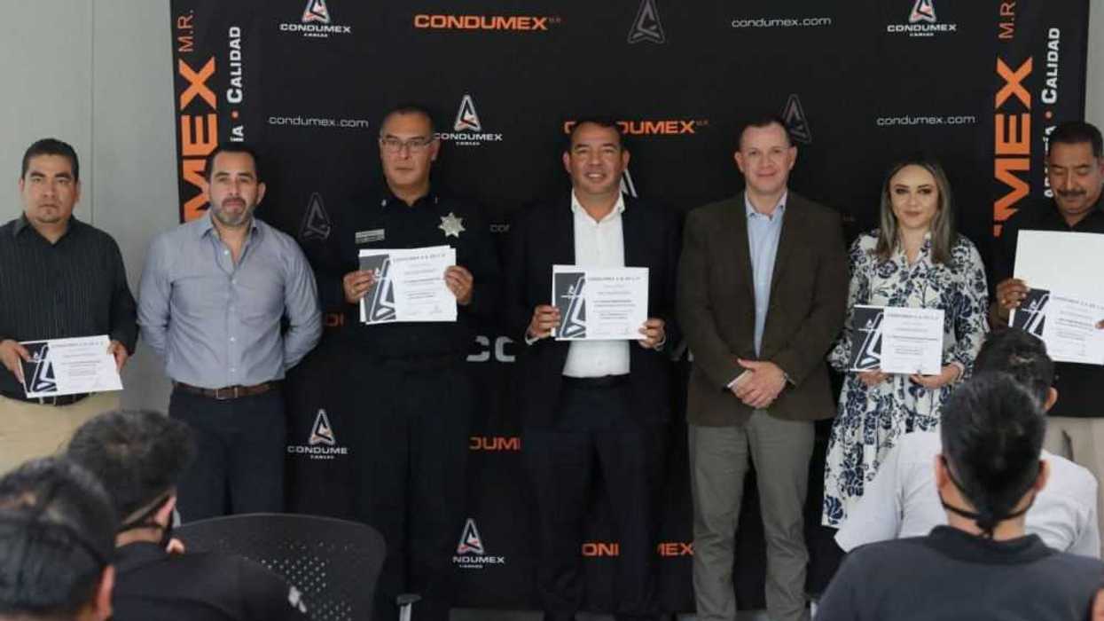 Campaña 'Cero tolerancia a violencia de género' en San Juan del Río.