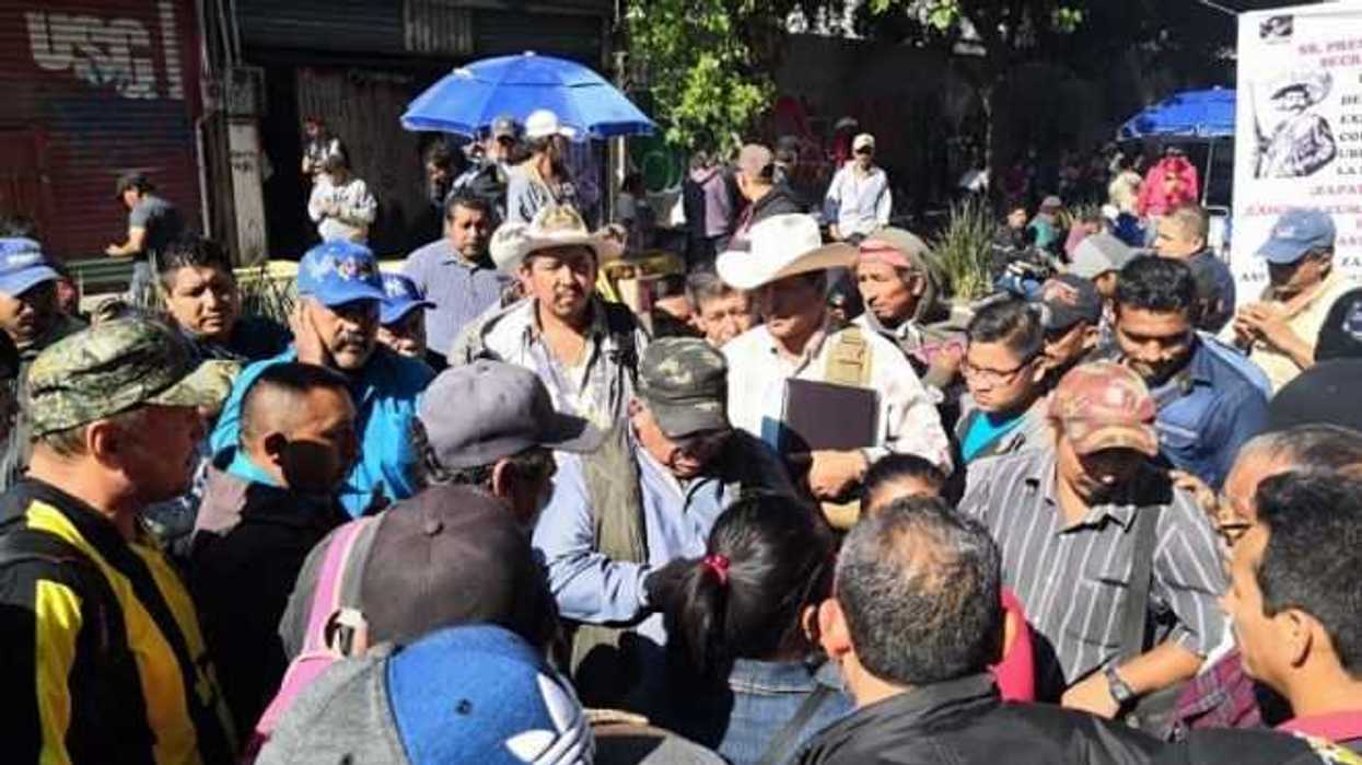 campesinos-se-manifiestan-en-oficinas-de-sedatu-en-la-capital