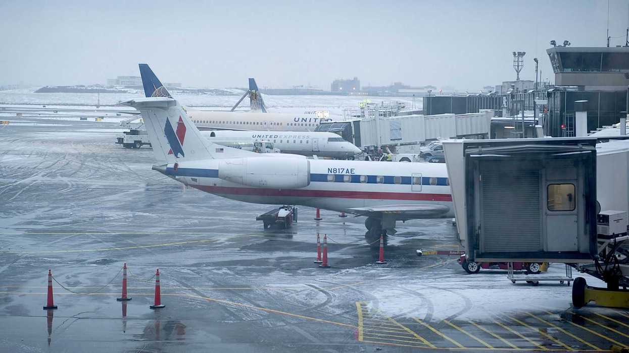 CANCELAN EN NUEVA YORK MÁS DE 200 VUELOS POR NEVADA