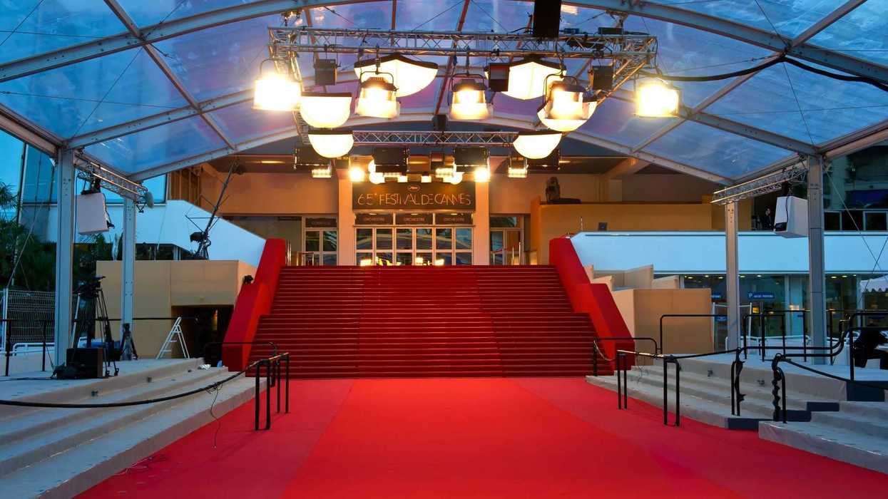 Cannes pone la fiesta y las reclamaciones, Hollywood las estrellas. Depositphotos.