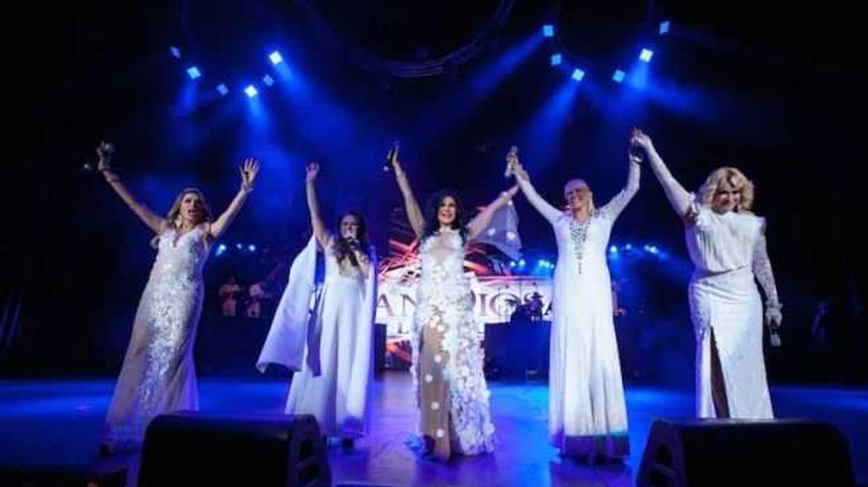 cantantes-suman-talento-para-grandiosas-en-el-auditorio-nacional