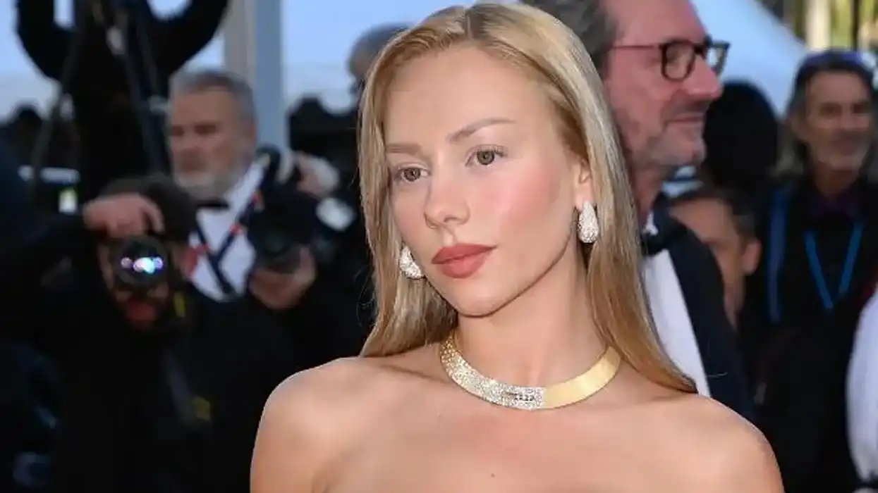 Captura de la historia de Instagram de Ester Expósito con el comunicado en el que anuncia acciones legales por información falsa sobre su vida privada