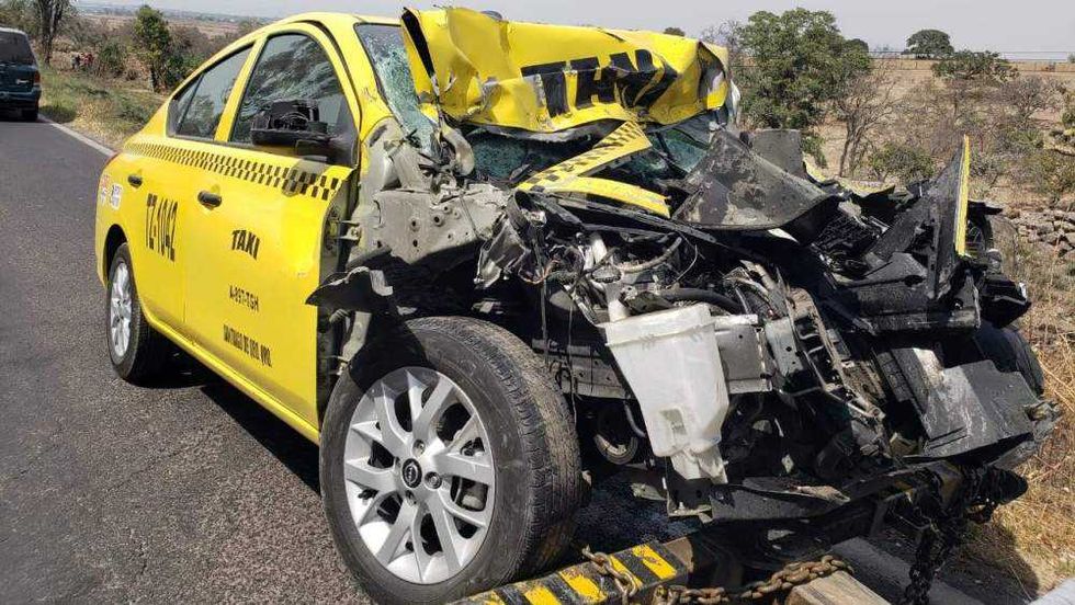 Carambola en carretera 120 por incendio de pastizal.