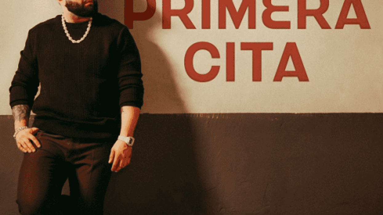 Carin León llega a su “Primera Cita”, un sencillo de su próximo disco "Colmillo de Leche". Foto / Prensa / Carin León.