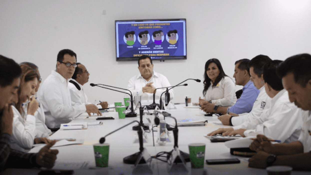 carlos-mendoza-davis