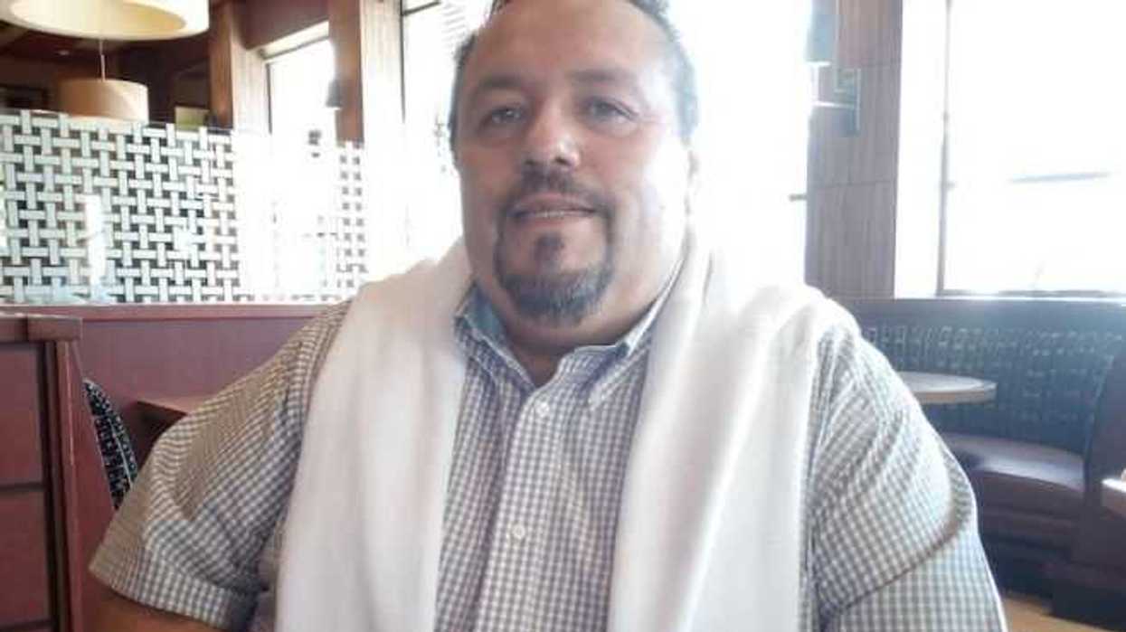 Carlos Mondragón.