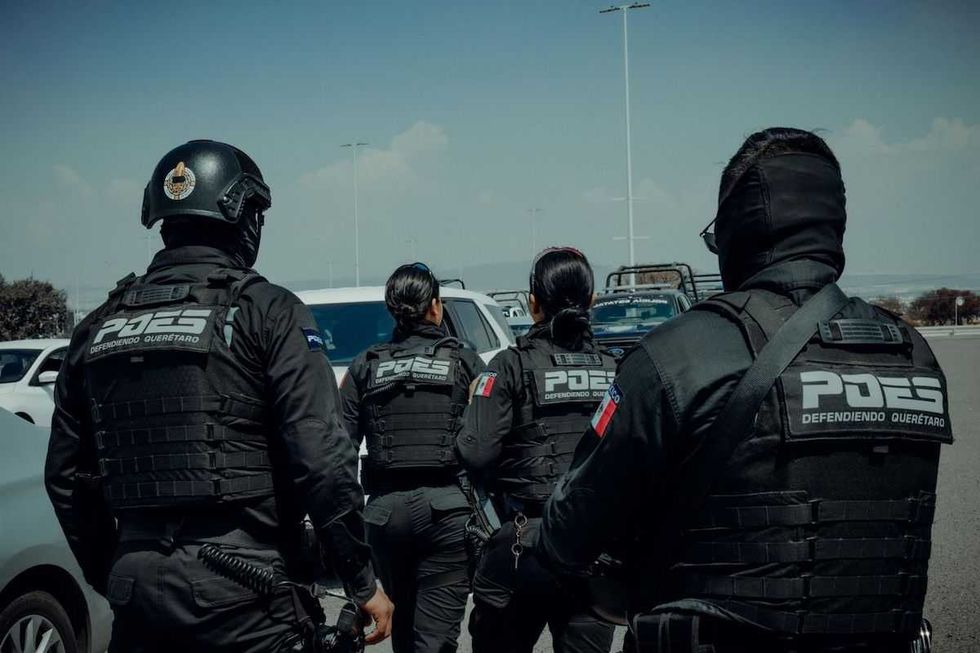 Cateo de la Fiscal\u00eda de Quer\u00e9taro en el marco de la estrategia Sinergia por homicidio calificado en Pedro Escobedo