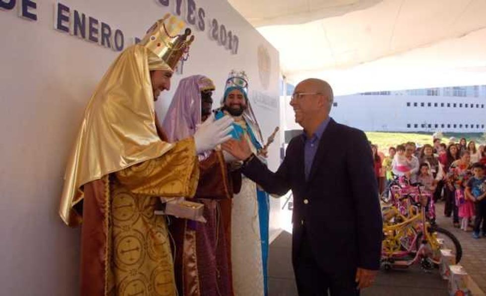 celebra centro civico queretaro la llegada los reyes magos 3