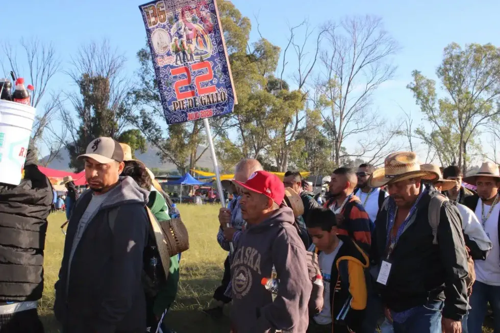 Celebraci\u00f3n eucar\u00edstica y recepci\u00f3n de peregrinos de la Di\u00f3cesis de Quer\u00e9taro en Huehuetoca, Estado de M\u00e9xico.