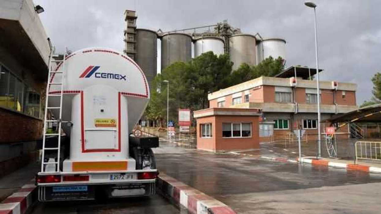 cemex-efe