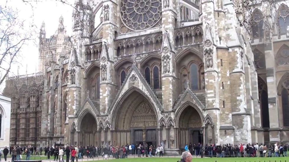 cenizas de stephen hawking seran depositados en abadia de westminster 1