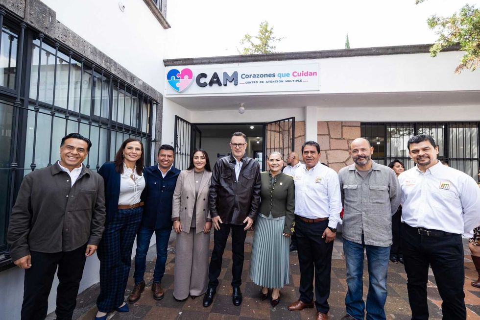 Ceremonia de apertura del Centro de Atenci\u00f3n M\u00faltiple Corazones que Cuidan en Huimilpan, Quer\u00e9taro