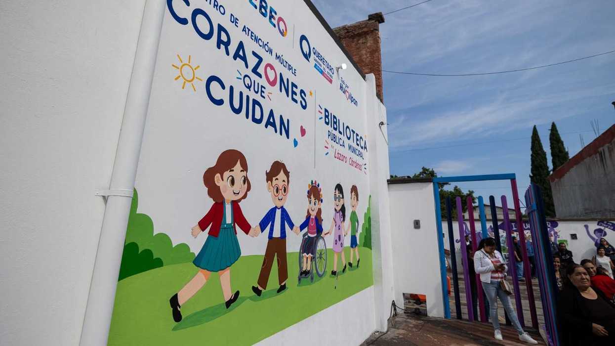 Ceremonia de apertura del Centro de Atención Múltiple Corazones que Cuidan en Huimilpan, Querétaro