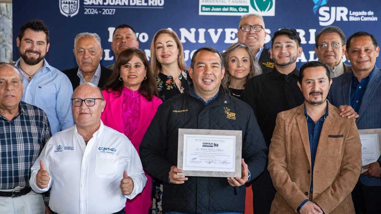 Ceremonia del 11 aniversario del Concejo Ambiental de San Juan del Río con autoridades municipales