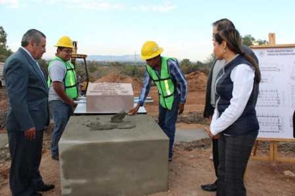 Ceremonia primera piedra Docencia 3