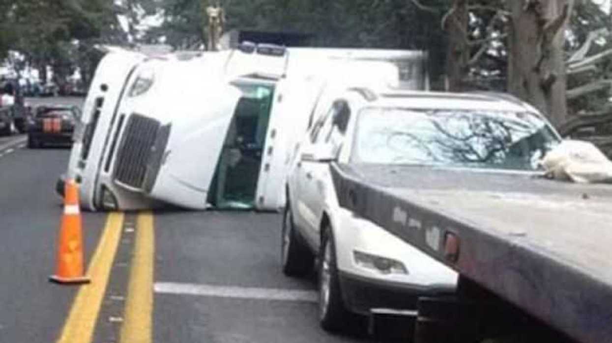 cerrada-la-circulacion-vial-autopista-mexico-puebla-volcadura