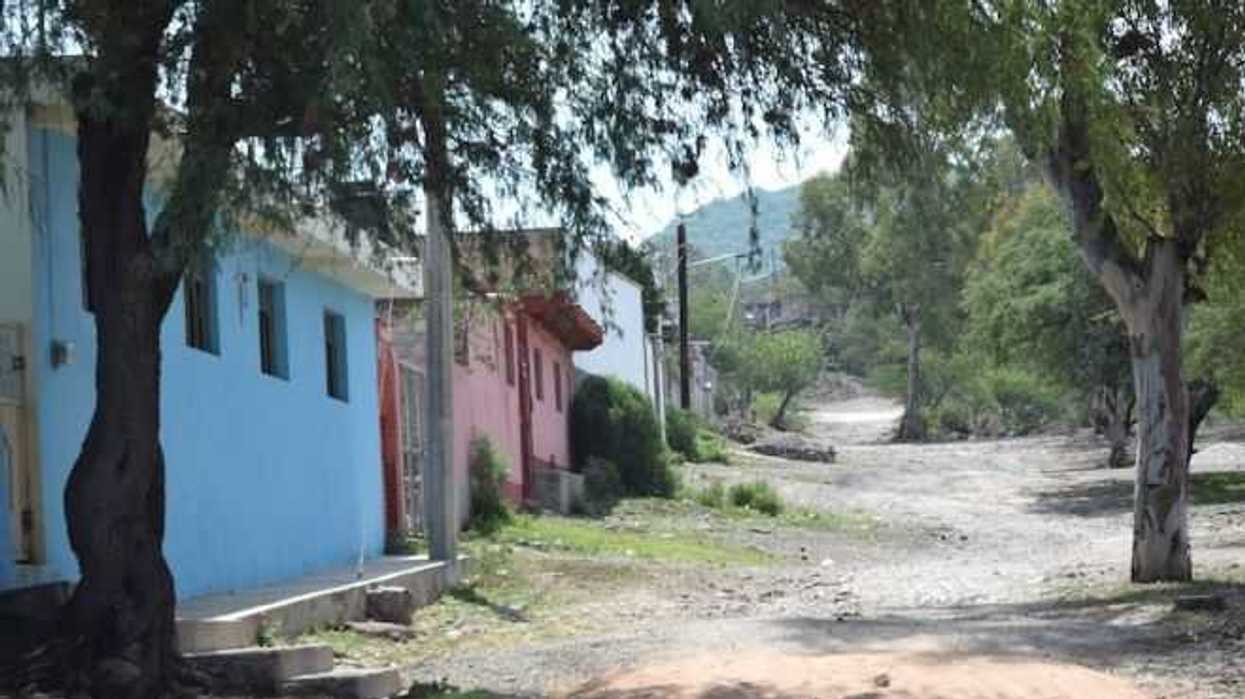 cerro-gordo-mejora-calidad-de-vida-con-introduccion-de-servicios
