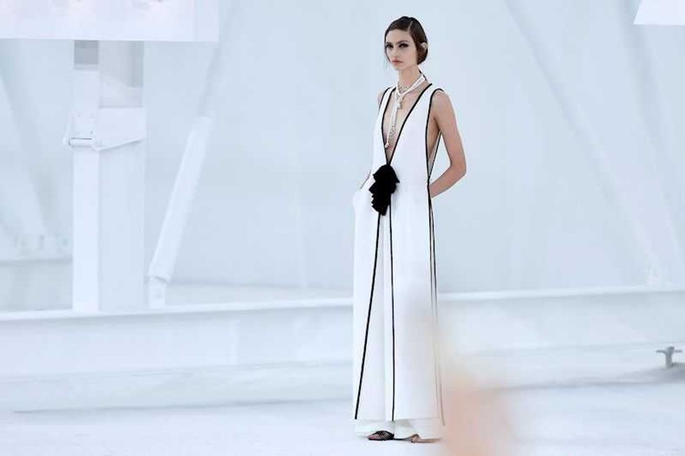 chanel efe2