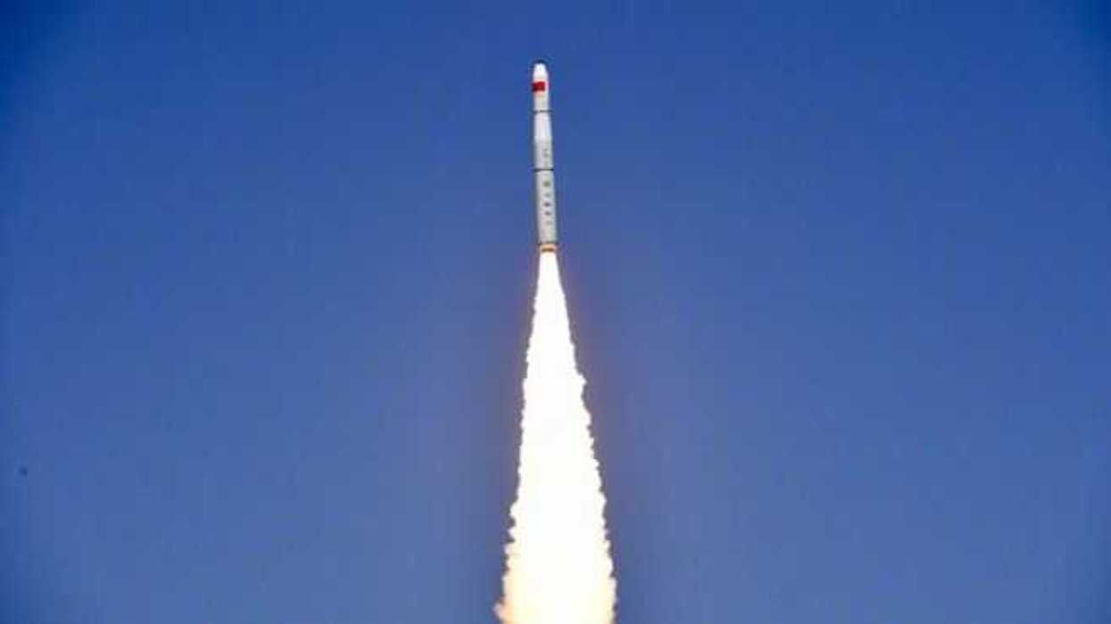 china-lanzara-al-espacio-cohete-de-nueva-generacion-desde-el-mar