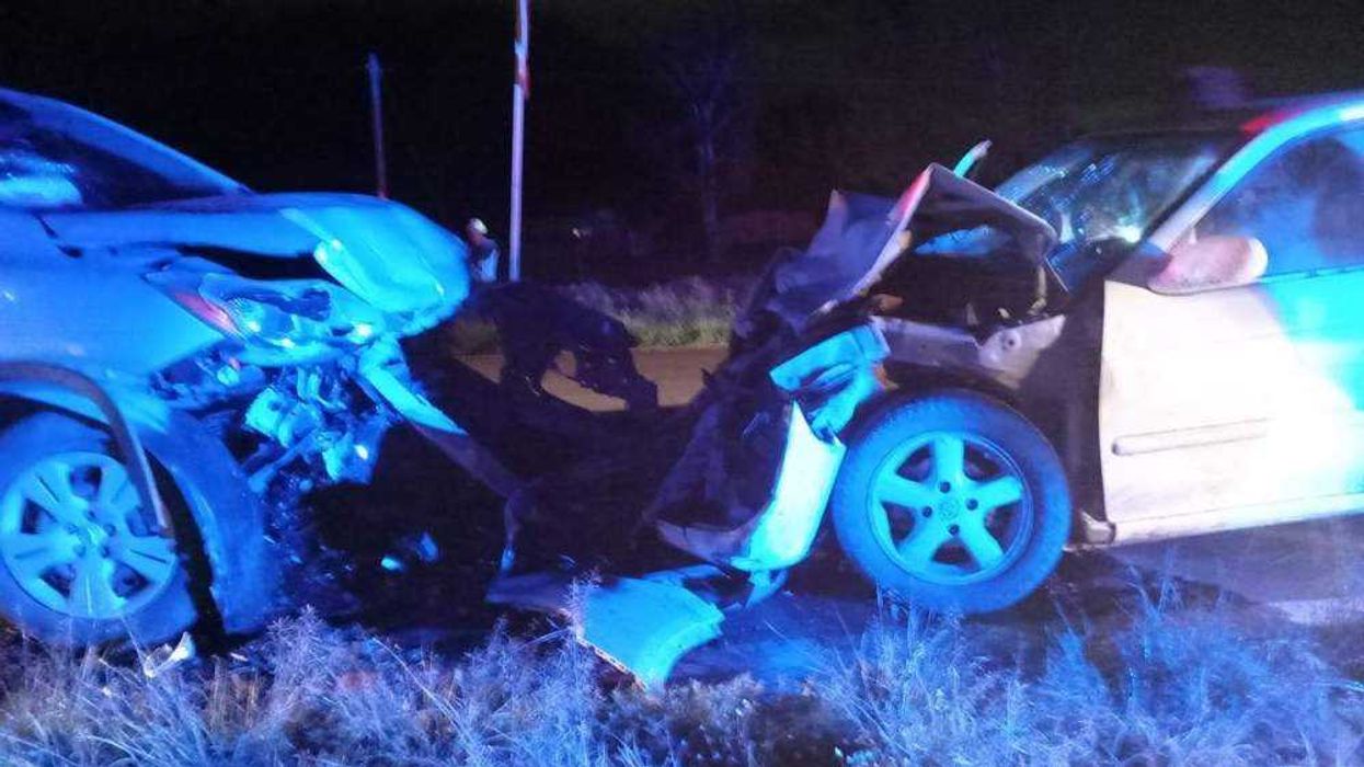 Choque frontal deja 3 heridos en carretera Galindo-Amealco.