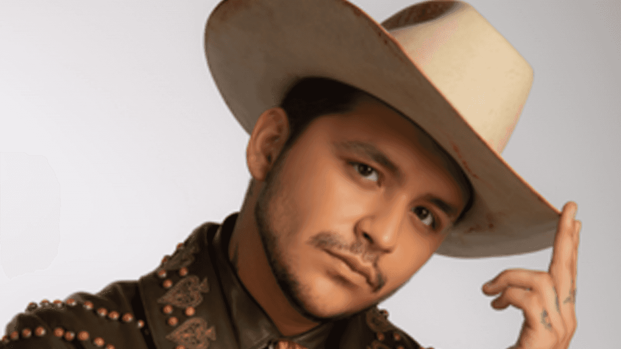 ¡Christian Nodal ya abandonó el hospital! AGENCIA MÉXICO.