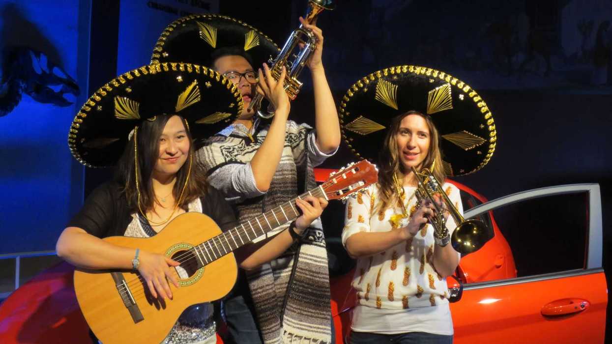 Cientos de canadienses festejan Batalla de Puebla en Toronto