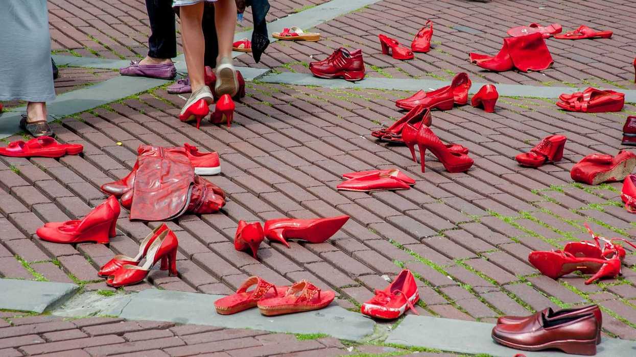 Cimbra a México, Colombia y medios de comunicación el feminicidio de Ana María Serrano Céspedes . Depositphotos.