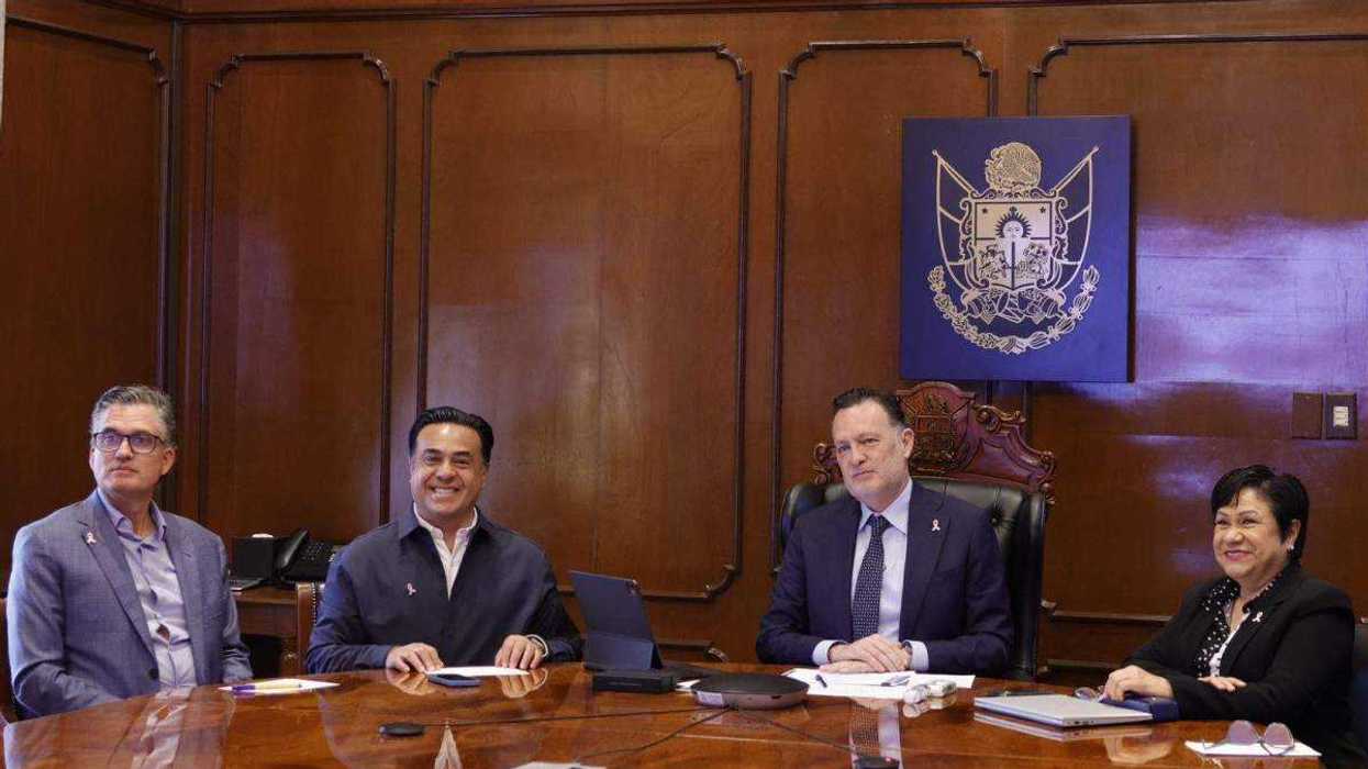 Cinco kilómetros de la Carretera 100 Estatal registran colapso de carpeta; reparación se completará en los próximos dos días.