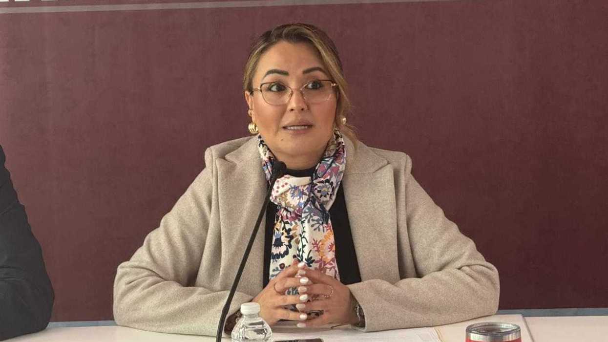 Claudia Díaz Gayou diputada del PT durante presentación de consejo de asesores para cuentas públicas 2024 en Querétaro.