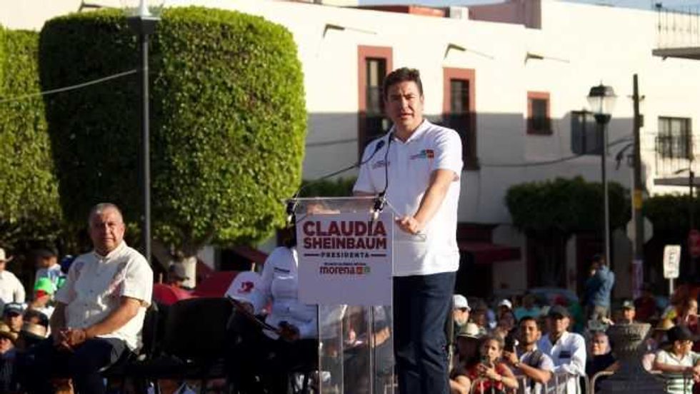 Claudia Sheinbaum impulsará renovación en San Juan y Amealco.