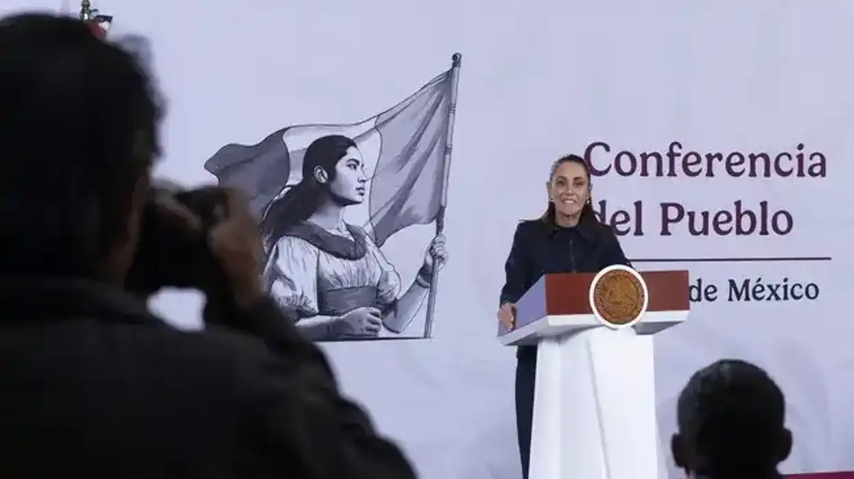 Claudia Sheinbaum presenta la inversión federal para infraestructura educativa durante la conferencia presidencial