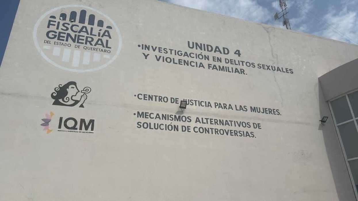 Colectivas feministas presentan denuncia ante Fiscal\u00eda de Quer\u00e9taro por agresi\u00f3n durante marcha del 8M en la capital