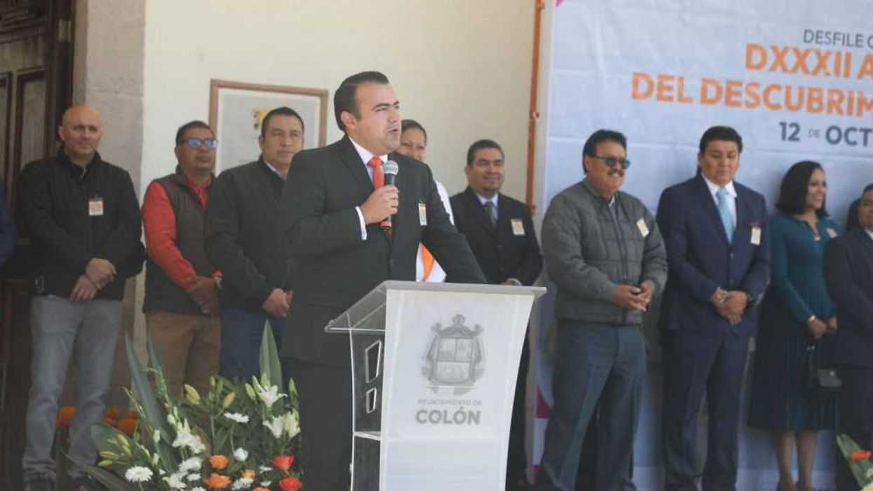 Colón conmemora el 532 Aniversario del Descubrimiento de América con acto cívico