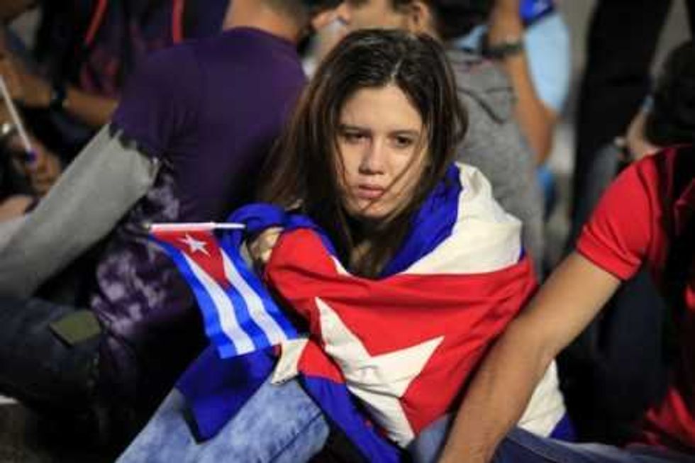 comienza-recorrido-caravana-la-libertad-cenizas-castro-1