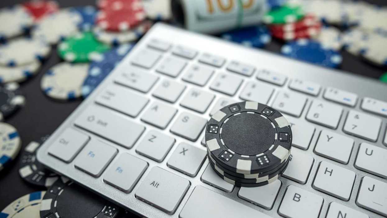 Cómo identificar y evitar estafas en casinos en línea.