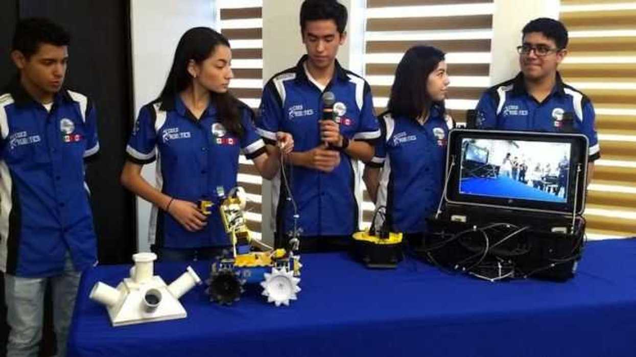 con-robots-de-rescate-alumnos-de-uanl-participan-en-torneo-mundial
